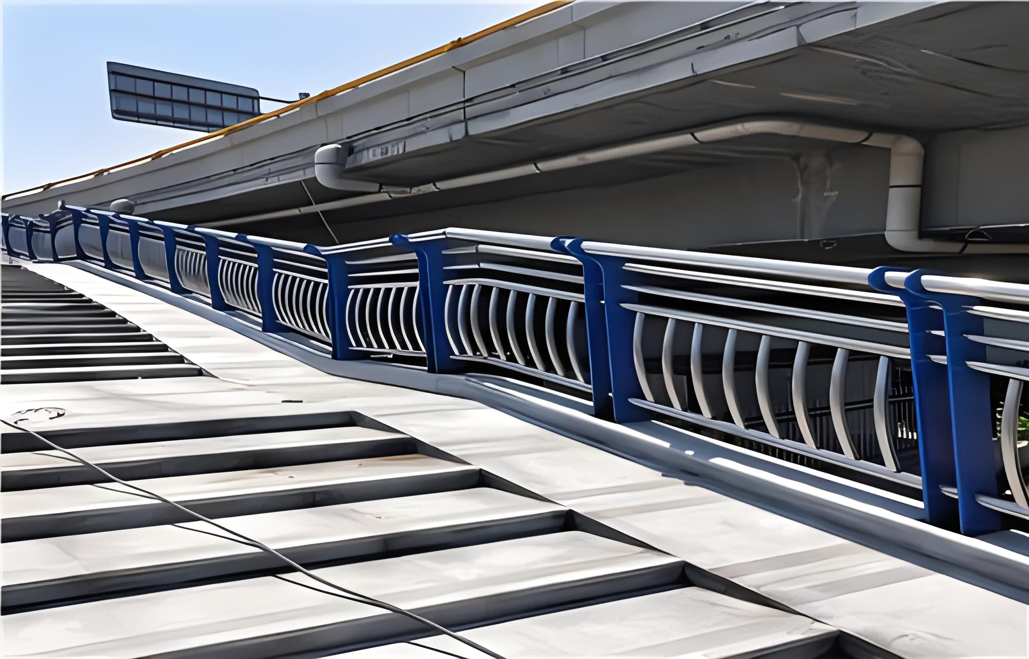 酉阳不锈钢桥梁护栏维护方案：确保安全，延长使用寿命